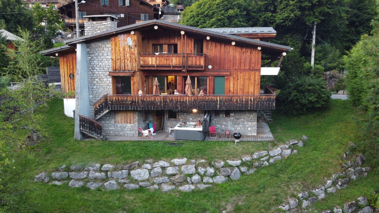 Refonte du site du chalet de location Skade 3* situé près du centre ville de Morzine